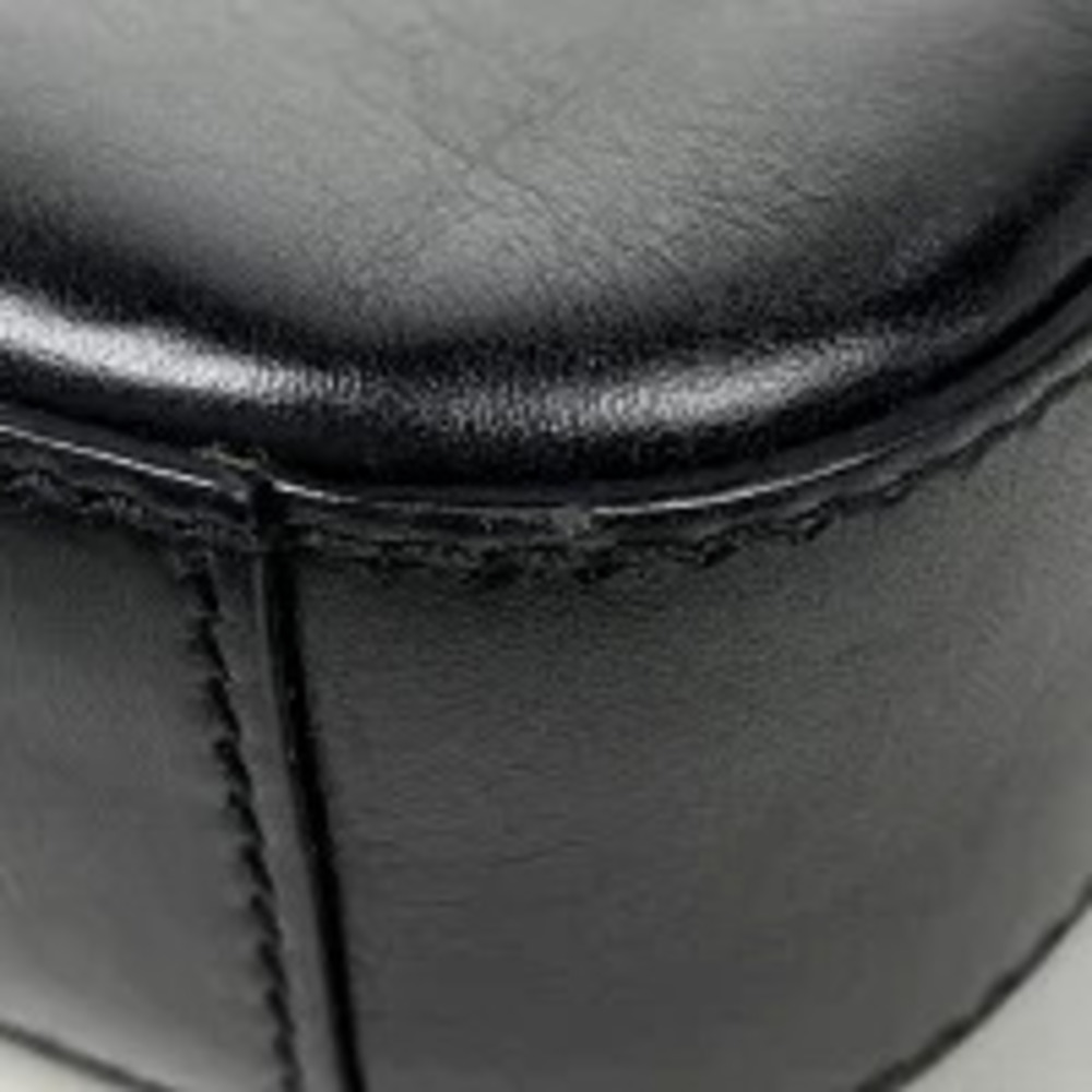 Gucci Hobo handbag black leather